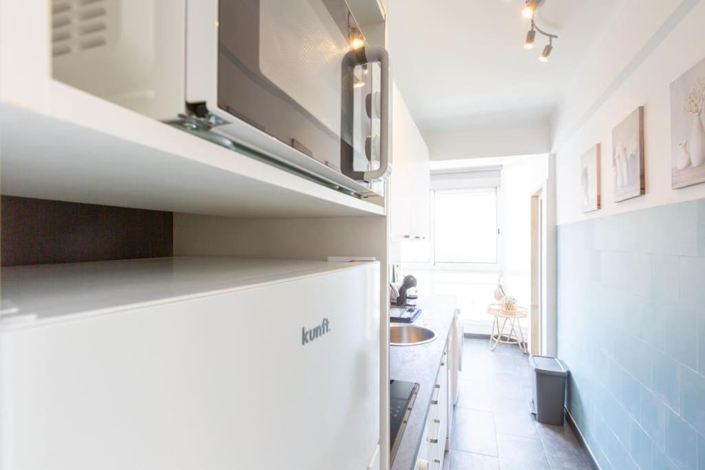 Beachome4U4 / Carcavelos Beach 파레드 외부 사진