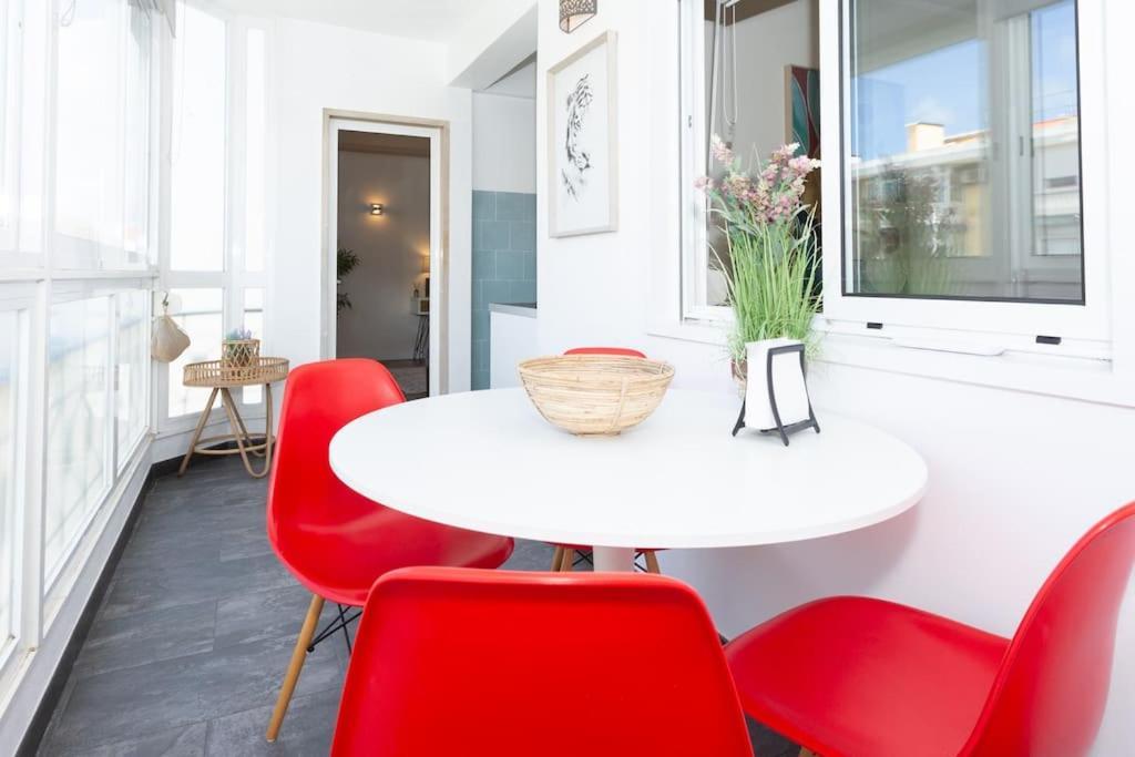Beachome4U4 / Carcavelos Beach 파레드 외부 사진