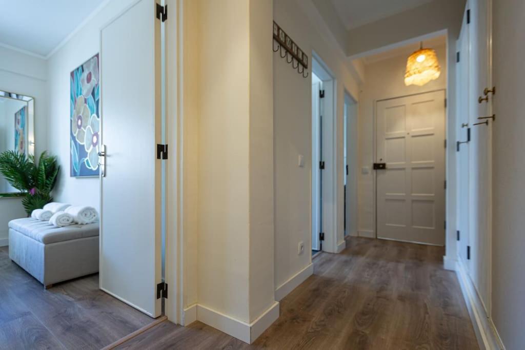 Beachome4U4 / Carcavelos Beach 파레드 외부 사진